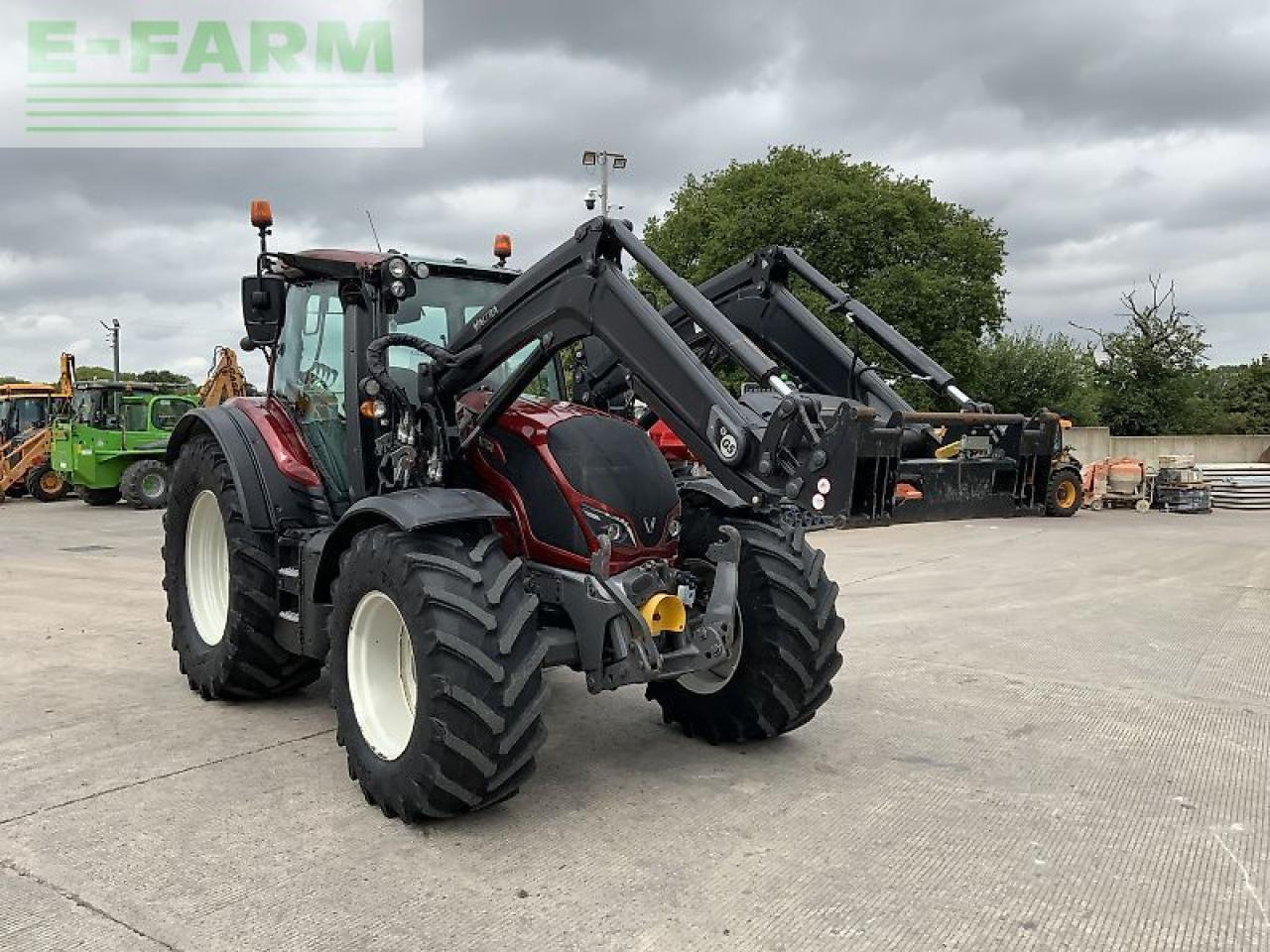 Valtra n174 active (st23843) Active - Traktor: bild 3 Valtra n174 active (st23843) Active - Traktor: bild 3