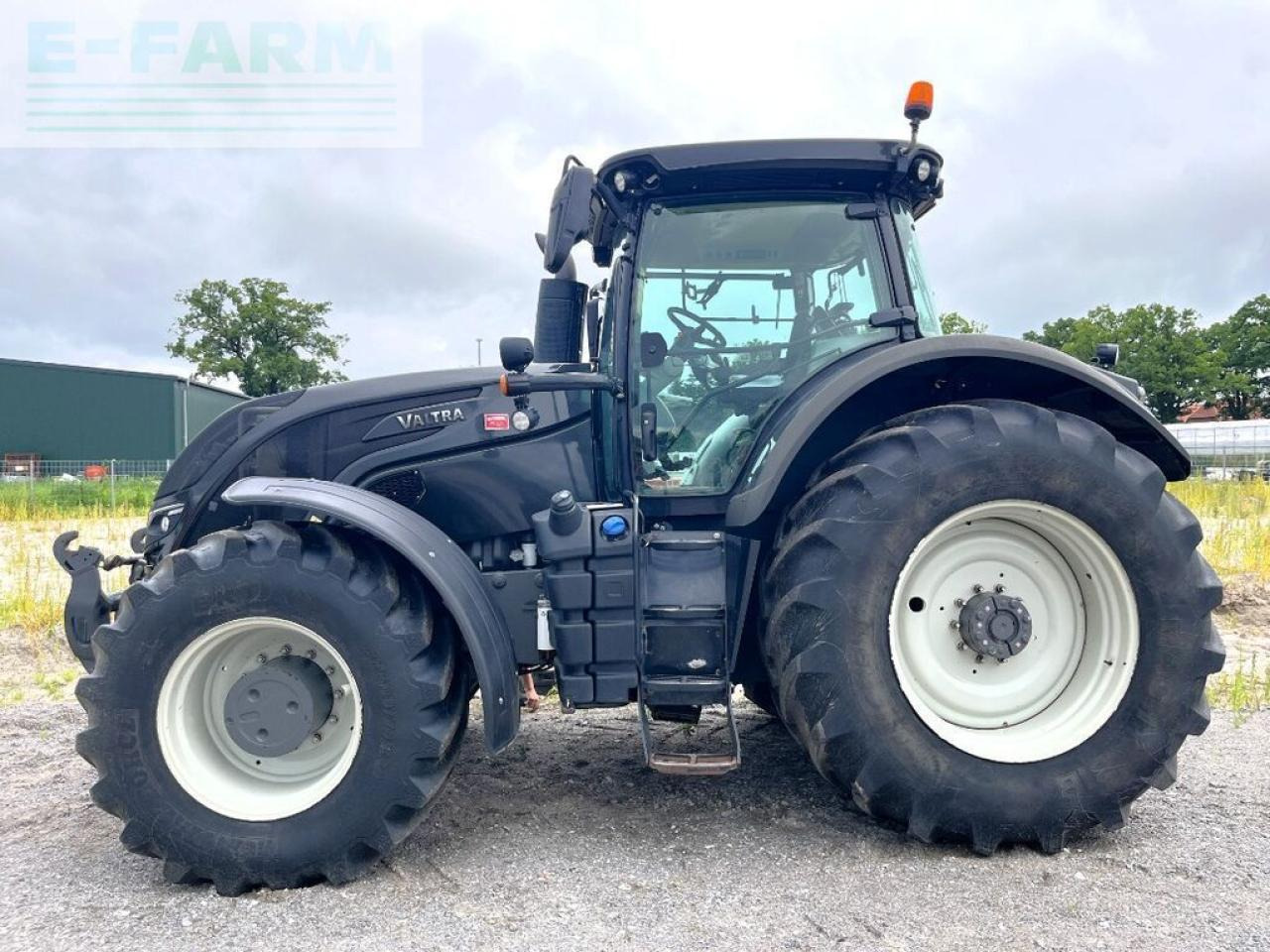 Valtra s 274, fkh + fzw - Traktor: bild 4 Valtra s 274, fkh + fzw - Traktor: bild 4