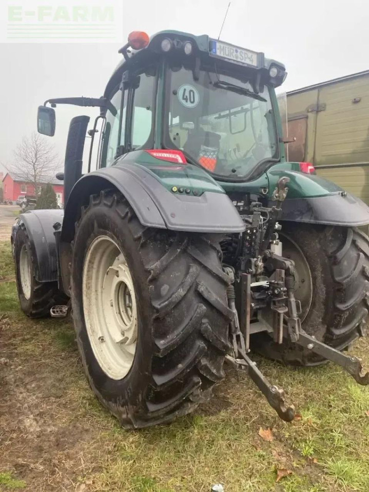Valtra t 174 e - Traktor: bild 5 Valtra t 174 e - Traktor: bild 5