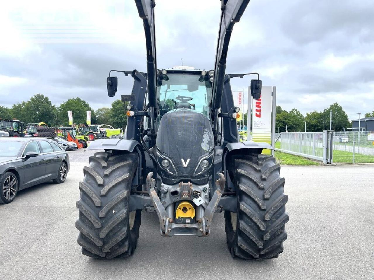 Valtra t 194 s, fkh + fzw, alö g7 m frontlader - Traktor: bild 4 Valtra t 194 s, fkh + fzw, alö g7 m frontlader - Traktor: bild 4