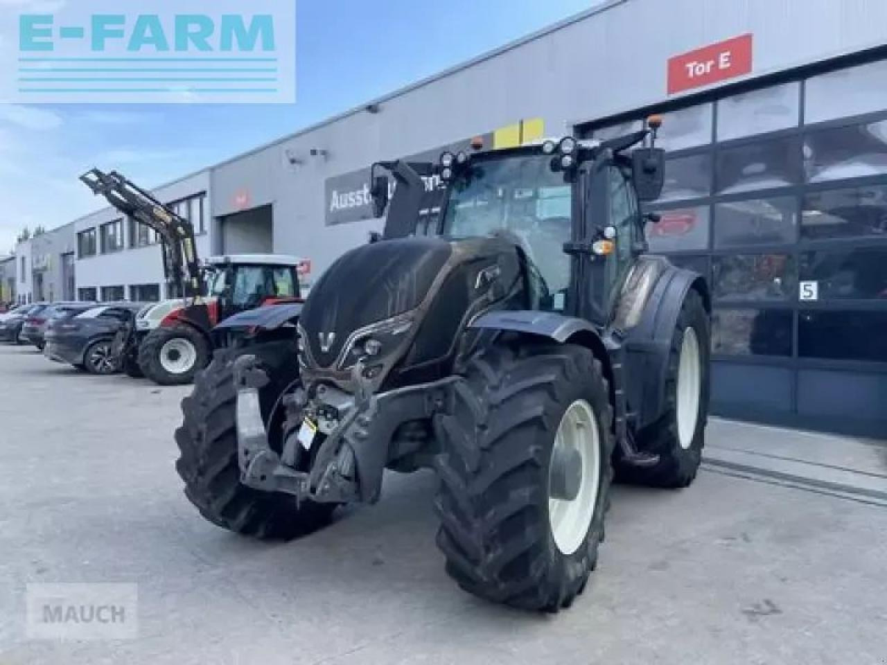 Valtra t 214 direct Direct - Traktor: bild 1 Valtra t 214 direct Direct - Traktor: bild 1