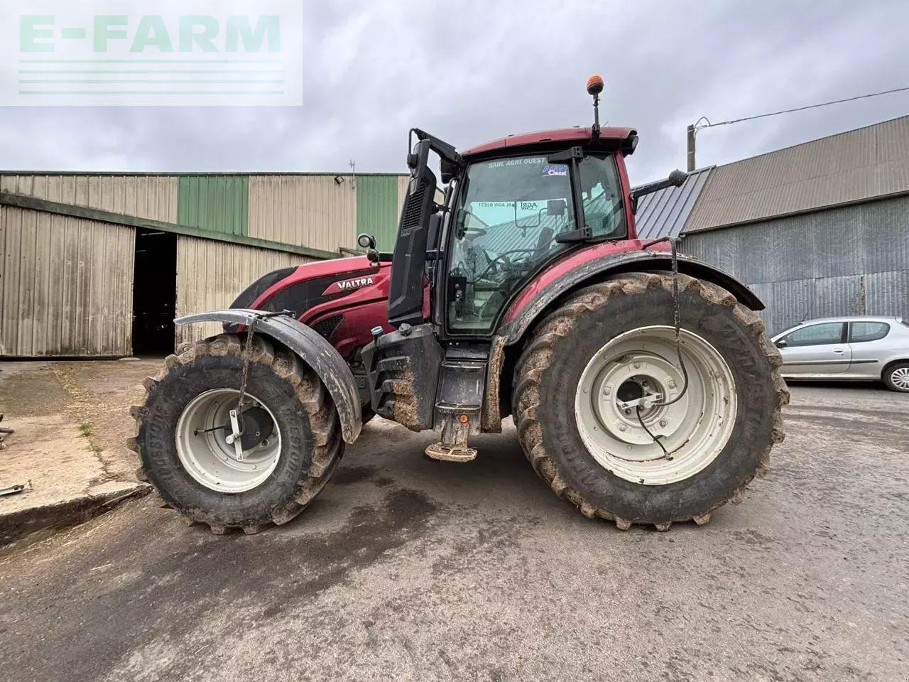 Valtra t 234 v smarttouch - Traktor: bild 1 Valtra t 234 v smarttouch - Traktor: bild 1
