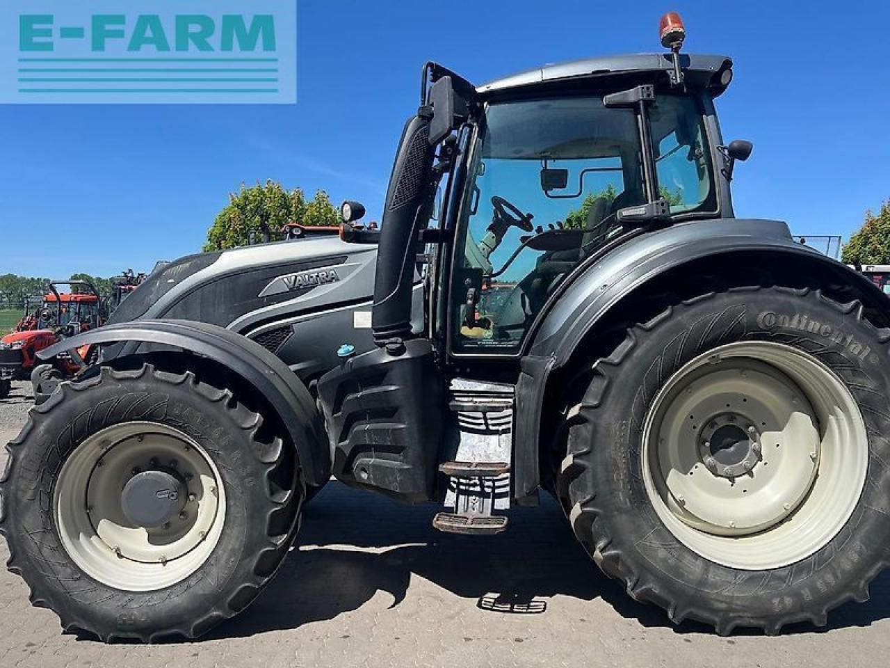 Valtra t174es - Traktor: bild 1 Valtra t174es - Traktor: bild 1