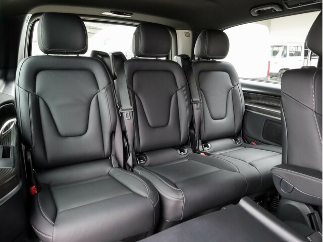 MERCEDES-BENZ EQV 300 Avantgarde Line,lang,7Sitze,2xKlima,LED - Persontransport, El transportbil: bild 3 MERCEDES-BENZ EQV 300 Avantgarde Line,lang,7Sitze,2xKlima,LED - Persontransport, El transportbil: bild 3