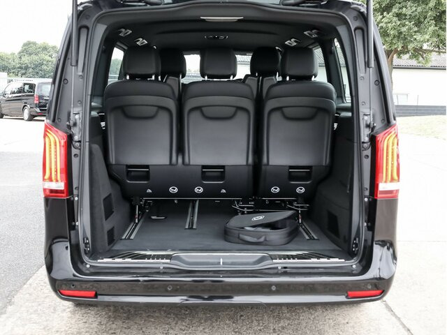 MERCEDES-BENZ EQV 300 Avantgarde Line,lang,7Sitze,2xKlima,LED - Persontransport, El transportbil: bild 2 MERCEDES-BENZ EQV 300 Avantgarde Line,lang,7Sitze,2xKlima,LED - Persontransport, El transportbil: bild 2