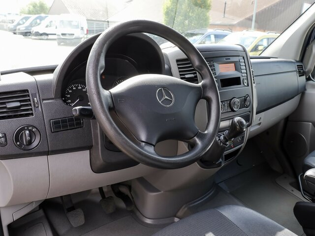 MERCEDES-BENZ Sprinter 316CDI DOKA,Allrad,Klima,AHK3,5To,TCO - Transportbil med kapell, Dubbelhytt transportbil: bild 4 MERCEDES-BENZ Sprinter 316CDI DOKA,Allrad,Klima,AHK3,5To,TCO - Transportbil med kapell, Dubbelhytt transportbil: bild 4
