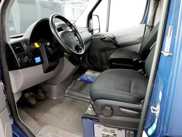 MERCEDES-BENZ Sprinter 316CDI DOKA,Allrad,Klima - Transportbil med kapell, Dubbelhytt transportbil: bild 2 MERCEDES-BENZ Sprinter 316CDI DOKA,Allrad,Klima - Transportbil med kapell, Dubbelhytt transportbil: bild 2