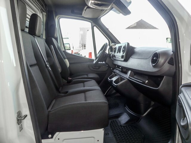 MERCEDES-BENZ Sprinter 317 CDI,3665mm,Automatik,Kamera - Skåpbil: bild 2 MERCEDES-BENZ Sprinter 317 CDI,3665mm,Automatik,Kamera - Skåpbil: bild 2