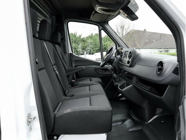 MERCEDES-BENZ Sprinter 317 CDI Kasten,L2H2,MBUX,Kamera - Skåpbil: bild 3 MERCEDES-BENZ Sprinter 317 CDI Kasten,L2H2,MBUX,Kamera - Skåpbil: bild 3