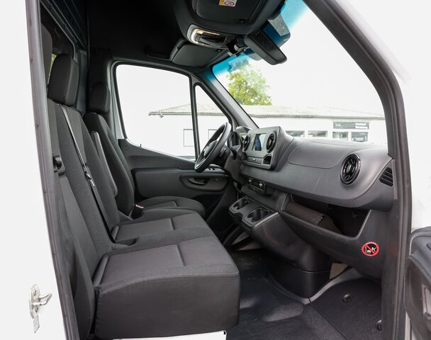 MERCEDES-BENZ Sprinter 317 Maxi,9GTronic,MBUX,Kamera,Klima - Skåpbil: bild 3 MERCEDES-BENZ Sprinter 317 Maxi,9GTronic,MBUX,Kamera,Klima - Skåpbil: bild 3
