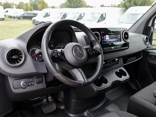 MERCEDES-BENZ Sprinter 317 Maxi,9GTronic,MBUX,Kamera - Skåpbil: bild 5 MERCEDES-BENZ Sprinter 317 Maxi,9GTronic,MBUX,Kamera - Skåpbil: bild 5