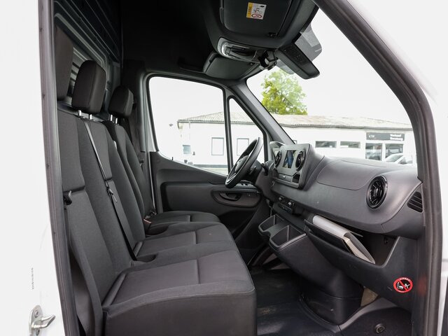 MERCEDES-BENZ Sprinter 317 Maxi,9GTronic,MBUX,Kamera - Skåpbil: bild 2 MERCEDES-BENZ Sprinter 317 Maxi,9GTronic,MBUX,Kamera - Skåpbil: bild 2