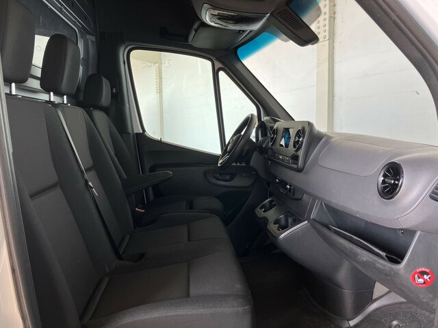 MERCEDES-BENZ Sprinter 317 Maxi,Automatik,MBUX,Kamera,Klima - Skåpbil: bild 2 MERCEDES-BENZ Sprinter 317 Maxi,Automatik,MBUX,Kamera,Klima - Skåpbil: bild 2