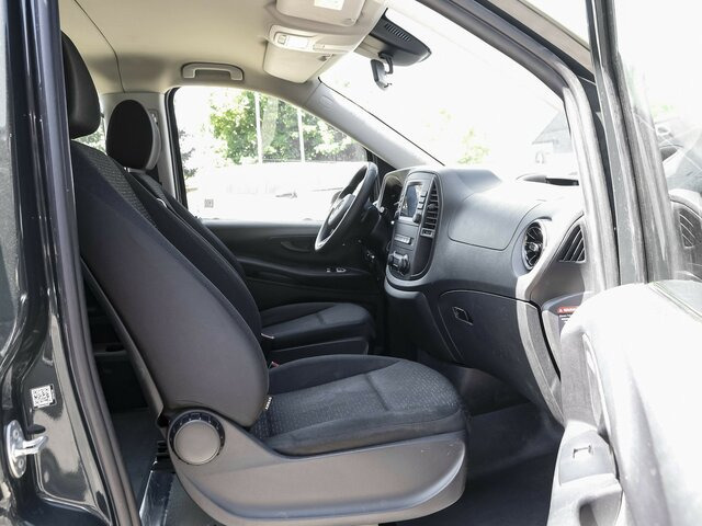 MERCEDES-BENZ Vito 114 TourerPro,lang,Automatik,8Sitze,Kamera - Persontransport: bild 2 MERCEDES-BENZ Vito 114 TourerPro,lang,Automatik,8Sitze,Kamera - Persontransport: bild 2