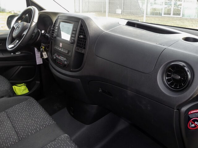 MERCEDES-BENZ Vito 116TourerPro ,Extralang,2xKlima,Kamera,AHK - Minibuss, Persontransport: bild 4 MERCEDES-BENZ Vito 116TourerPro ,Extralang,2xKlima,Kamera,AHK - Minibuss, Persontransport: bild 4