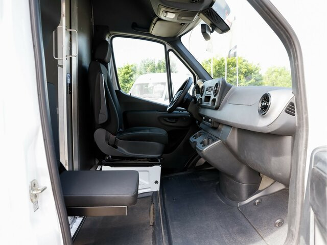 MERCEDES-BENZ eSprinter 312 Kasten FWD,3.924mm Radstand - Skåpbil, El transportbil: bild 3 MERCEDES-BENZ eSprinter 312 Kasten FWD,3.924mm Radstand - Skåpbil, El transportbil: bild 3
