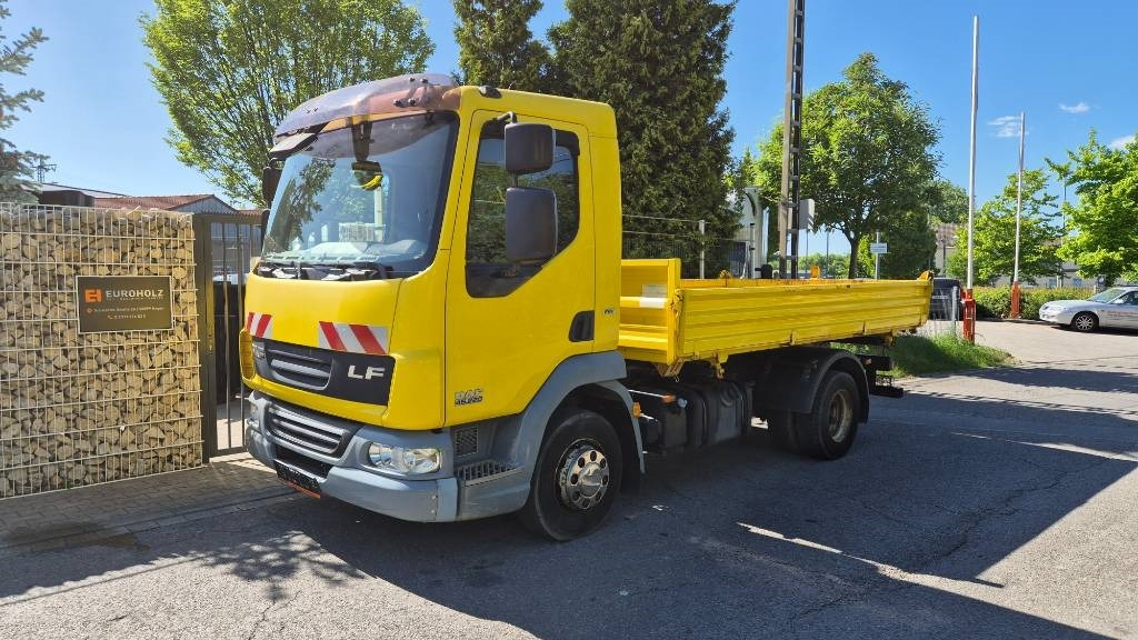 DAF Lkw 3-Seiten-Kipper Meiller 45.220, 2 x AHK, Servo - Tippbil lastbil: bild 4 DAF Lkw 3-Seiten-Kipper Meiller 45.220, 2 x AHK, Servo - Tippbil lastbil: bild 4