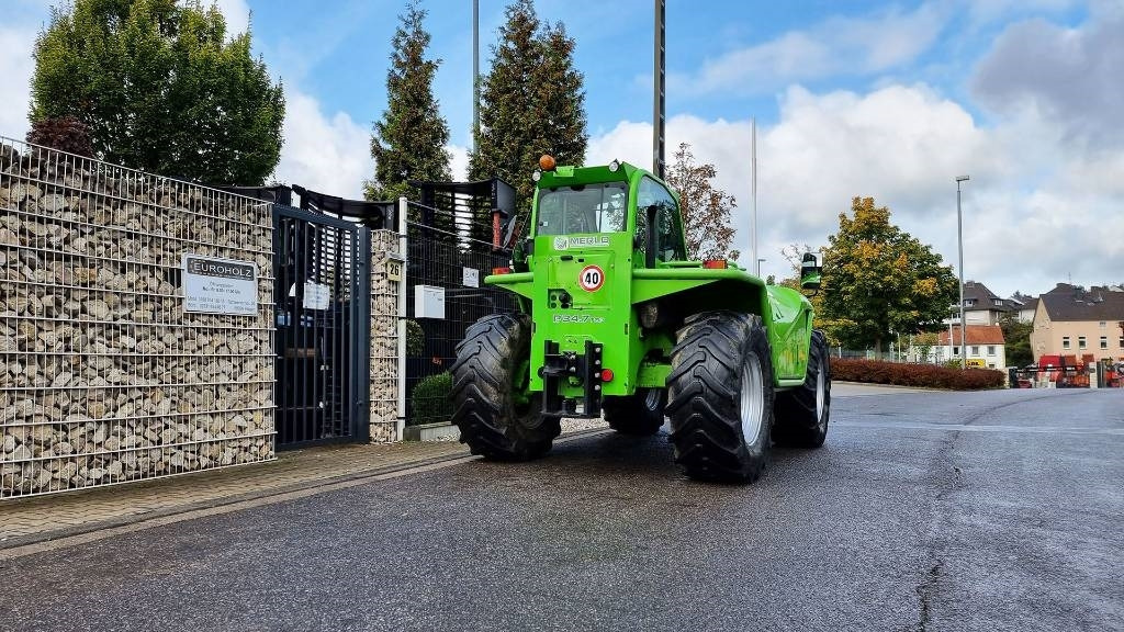 Merlo Radlader P34.7 Turbo 4x4, Allrad, Hubhöhe 7 m - Hjullastare: bild 1 Merlo Radlader P34.7 Turbo 4x4, Allrad, Hubhöhe 7 m - Hjullastare: bild 1
