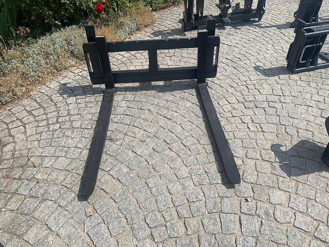 Big Palettengabel 120cm mit Merlo ZM2 2 Tonnen - Gafflar för Materialhanteringsutrustning: bild 1 Big Palettengabel 120cm mit Merlo ZM2 2 Tonnen - Gafflar för Materialhanteringsutrustning: bild 1