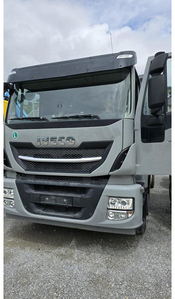 Iveco Stralis 6x2 Baustoffpritsche mit Hiab 228-E5 Kran - Flakbil: bild 1 Iveco Stralis 6x2 Baustoffpritsche mit Hiab 228-E5 Kran - Flakbil: bild 1