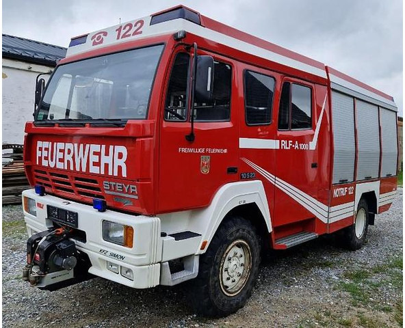 Steyr 10S23 RLF-A1000 4x4 Rüstlöschfahrzeug - Lastbil: bild 1 Steyr 10S23 RLF-A1000 4x4 Rüstlöschfahrzeug - Lastbil: bild 1