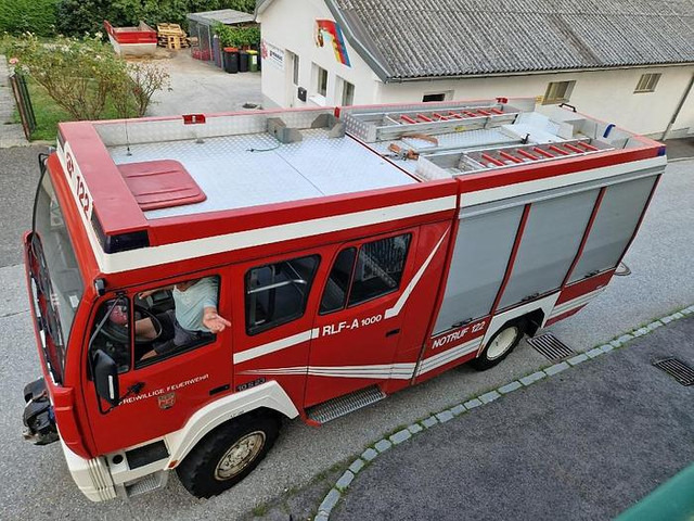 Tag 4/24 Steyr 10S23 RLF-A1000 4x4 Rüstlöschfahrzeug - Lastbil: bild 3 Tag 4/24 Steyr 10S23 RLF-A1000 4x4 Rüstlöschfahrzeug - Lastbil: bild 3