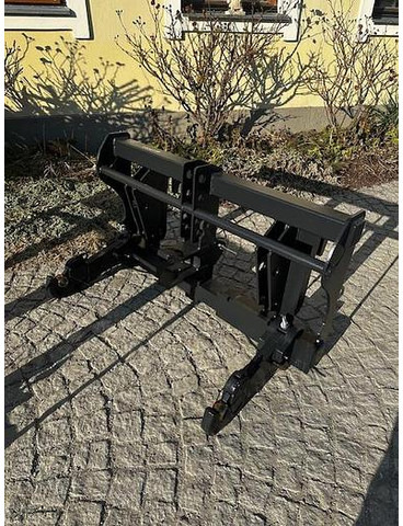 Big Genie / Terex Adapter mit 3 Punkt Aufnahme - Tillbehör: bild 1 Big Genie / Terex Adapter mit 3 Punkt Aufnahme - Tillbehör: bild 1