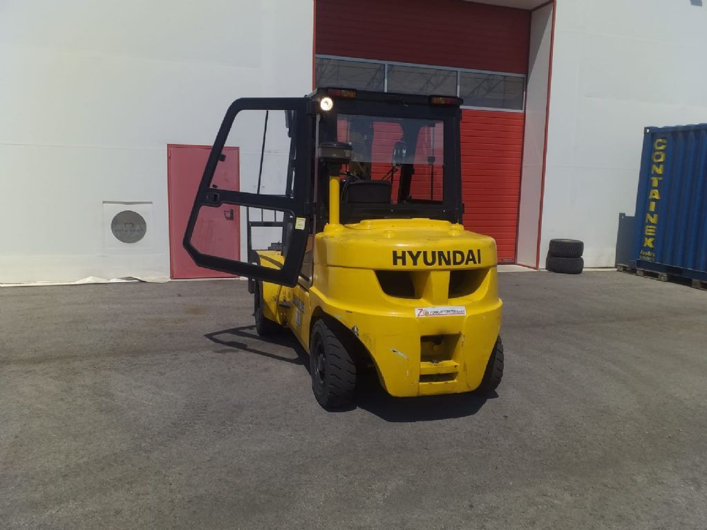 Hyundai 45DS-7E - Dieseltruck: bild 2 Hyundai 45DS-7E - Dieseltruck: bild 2