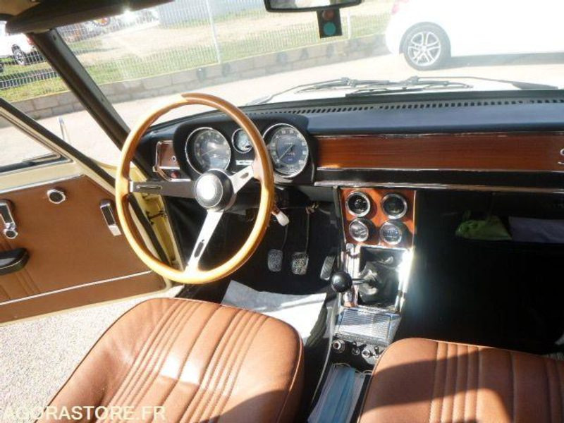 Alfa Romeo Giulia - 1976 - 92500km - COLLECTION - Livret d'origine - Personbil: bild 5 Alfa Romeo Giulia - 1976 - 92500km - COLLECTION - Livret d'origine - Personbil: bild 5