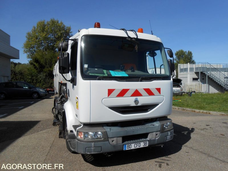 BALAYEUSE RENAULT PL - Sopmaskin: bild 1 BALAYEUSE RENAULT PL - Sopmaskin: bild 1