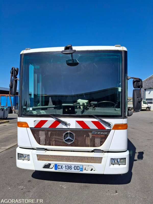 BOM Mercedes Econic 2013 240330 kms - CX-136-DD - Sopbil: bild 3 BOM Mercedes Econic 2013 240330 kms - CX-136-DD - Sopbil: bild 3