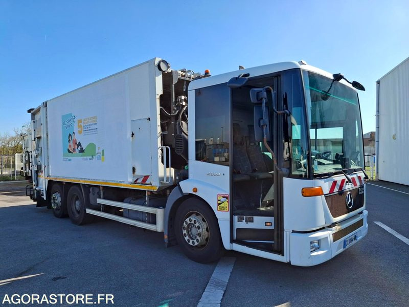 BOM Mercedes Econic 243135 kms 2013 - Sopbil: bild 3 BOM Mercedes Econic 243135 kms 2013 - Sopbil: bild 3