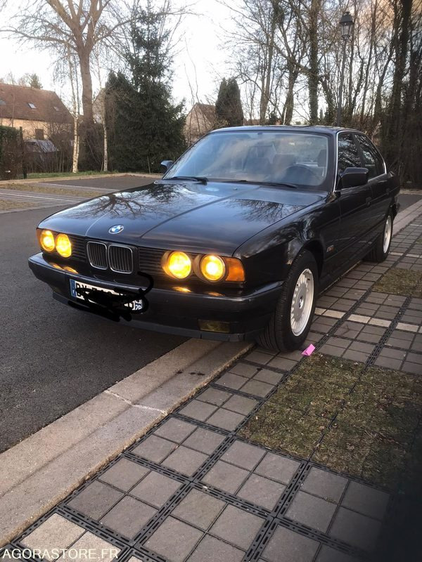 Bmw 530i e34 (6 cylindres) - 1990 - 168 285km - Personbil: bild 1 Bmw 530i e34 (6 cylindres) - 1990 - 168 285km - Personbil: bild 1