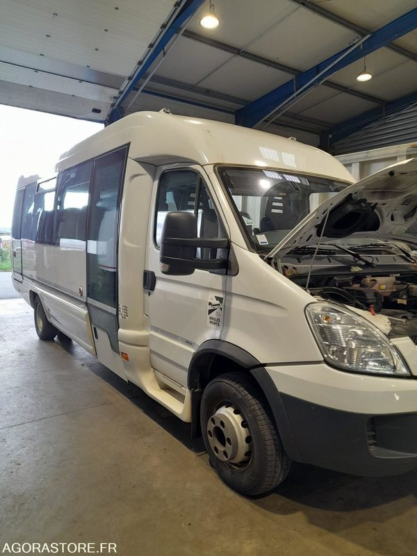 CAR IVECO de 2009 POUR PIECES - Buss: bild 5 CAR IVECO de 2009 POUR PIECES - Buss: bild 5
