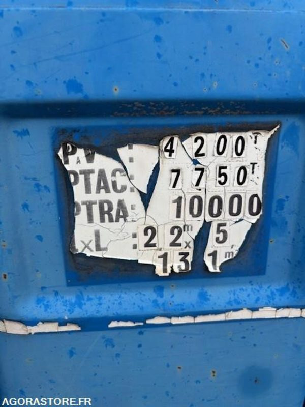 CAMION BENNE (TRI-BENNE) RENAULT S120 MIDLINER 1991 221000 KM - Tippbil lastbil: bild 4 CAMION BENNE (TRI-BENNE) RENAULT S120 MIDLINER 1991 221000 KM - Tippbil lastbil: bild 4