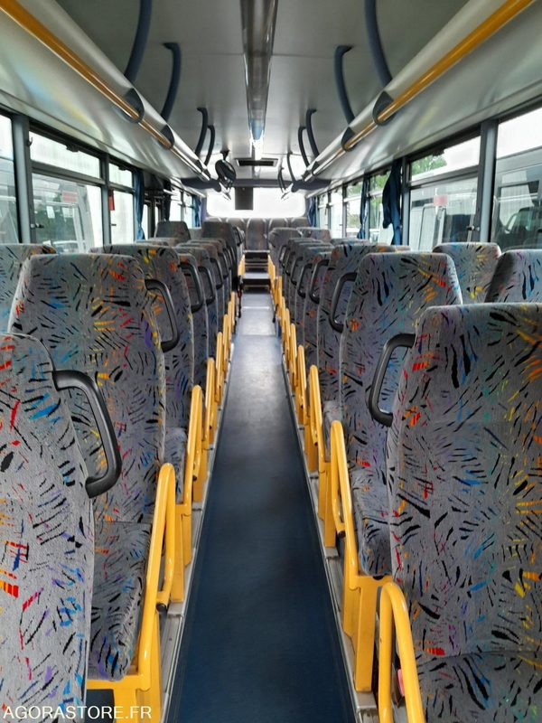 CAR-IRISBUS - RECREO-2009-511 788 KM - AB094JW (11223) - Skolbuss: bild 3 CAR-IRISBUS - RECREO-2009-511 788 KM - AB094JW (11223) - Skolbuss: bild 3