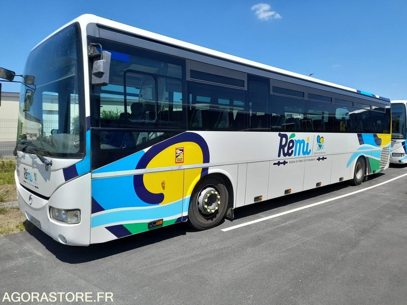 CAR-IRISBUS-RECREO-2009-542 644 KM-AD542DT- (11227) - Skolbuss: bild 1 CAR-IRISBUS-RECREO-2009-542 644 KM-AD542DT- (11227) - Skolbuss: bild 1