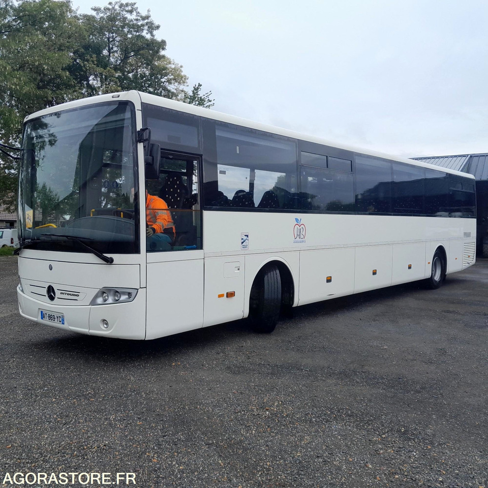 CAR MERCEDES INTOURO 436244 kms 2010 - Skolbuss: bild 1 CAR MERCEDES INTOURO 436244 kms 2010 - Skolbuss: bild 1