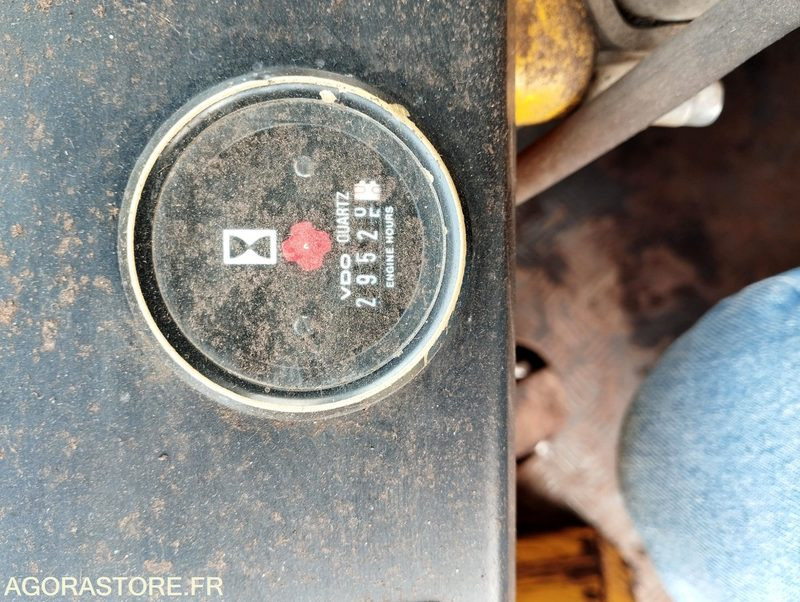Lastare CHARGEUSE SUR PNEUS VOLVO L70 de 1993 n°9930 HS A REPARER: bild 13