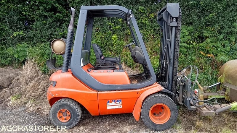 CHARIOT FENWICK H20T GAZ 1997 - Gasoltruck: bild 1 CHARIOT FENWICK H20T GAZ 1997 - Gasoltruck: bild 1