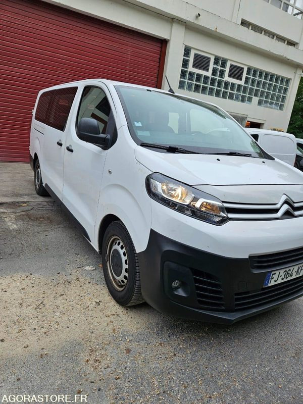 CITROEN JUMPY SPACE TOURER 9 places 240051 kms ANNÉE 2019 - Minibuss, Persontransport: bild 1 CITROEN JUMPY SPACE TOURER 9 places 240051 kms ANNÉE 2019 - Minibuss, Persontransport: bild 1