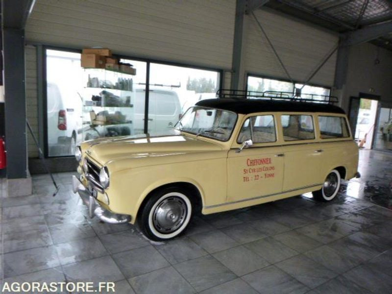 COLLECTION - PEUGEOT BREAK - 1956 - 53000km - Personbil: bild 1 COLLECTION - PEUGEOT BREAK - 1956 - 53000km - Personbil: bild 1