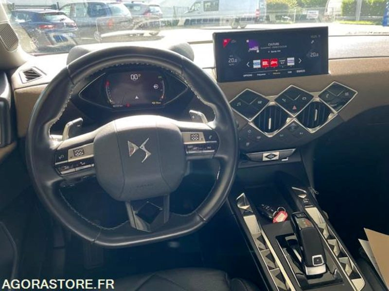DS3 CROSSBACK GRAND CHIC PURE TECH 155cv EAT8 - 06/2019 - 85000KM - SUV: bild 5 DS3 CROSSBACK GRAND CHIC PURE TECH 155cv EAT8 - 06/2019 - 85000KM - SUV: bild 5