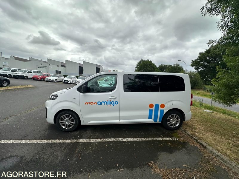 EM-645-ZF - Roulant - VP - 9 Places - Jumpy SPACE TOURER - 210 716 Kms - Minibuss, Persontransport: bild 2 EM-645-ZF - Roulant - VP - 9 Places - Jumpy SPACE TOURER - 210 716 Kms - Minibuss, Persontransport: bild 2