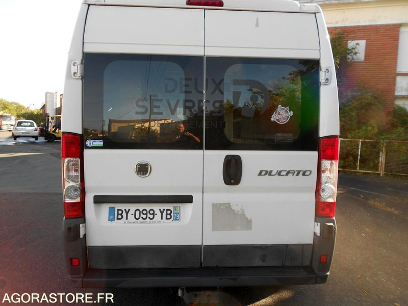 FOURGON FIAT DUCATO - Skåpbil: bild 3 FOURGON FIAT DUCATO - Skåpbil: bild 3