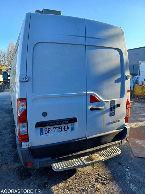FOURGON RENAULT MASTER L2H2 - 204 623 KM - 2010 / BF779EW - Skåpbil: bild 4 FOURGON RENAULT MASTER L2H2 - 204 623 KM - 2010 / BF779EW - Skåpbil: bild 4