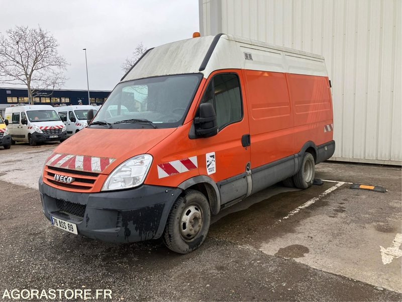 IVECO - 50C15 - 2007 / 332349 KM (P2001860) - Skåpbil: bild 2 IVECO - 50C15 - 2007 / 332349 KM (P2001860) - Skåpbil: bild 2