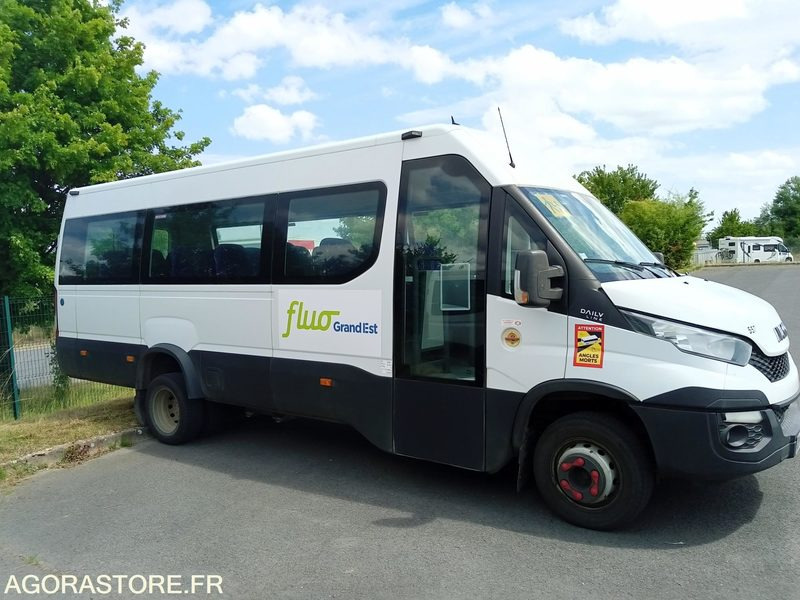 Iveco Daily Line - Minibuss, Persontransport: bild 2 Iveco Daily Line - Minibuss, Persontransport: bild 2