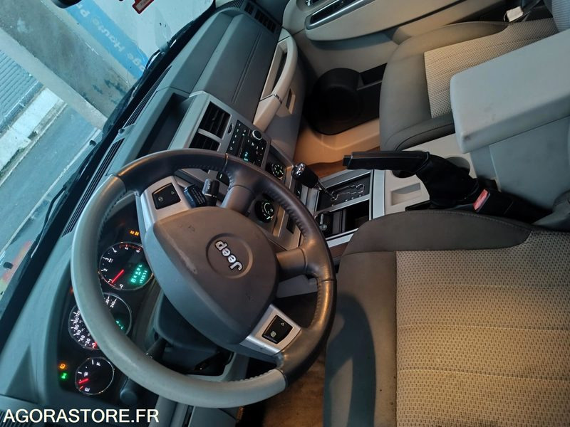 Jeep Cherokee IV 2.8 CRD Jamboree - 2009 - 193 000 KM - Personbil: bild 3 Jeep Cherokee IV 2.8 CRD Jamboree - 2009 - 193 000 KM - Personbil: bild 3