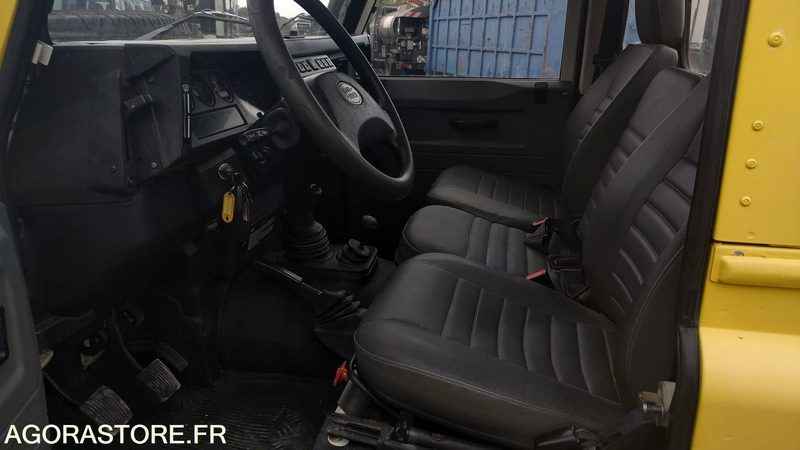 LAND ROVER DEFENDER - 2003 - 98879km - Personbil: bild 5 LAND ROVER DEFENDER - 2003 - 98879km - Personbil: bild 5